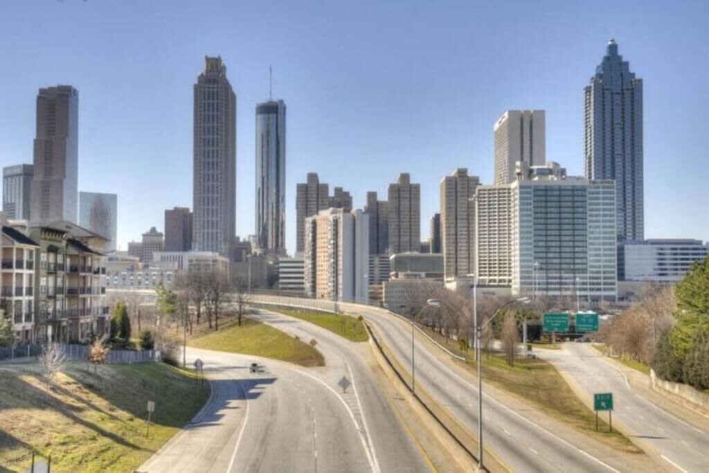 Heart Downtown 2Bd Onsite Parking Condo City View! Lm401 Атланта Экстерьер фото