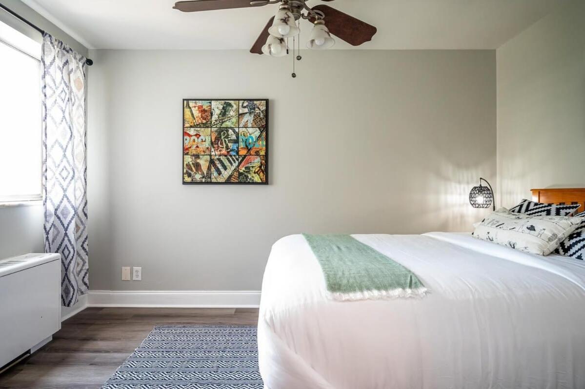 Heart Downtown 2Bd Onsite Parking Condo City View! Lm401 Атланта Экстерьер фото